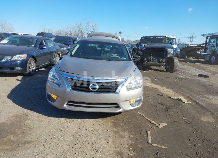 Photo 12 of 2015 Nissan Altima 2.5/2.5 S/2.5 SL/2.5 SV (VIN 1N4AL3AP5FN891333)