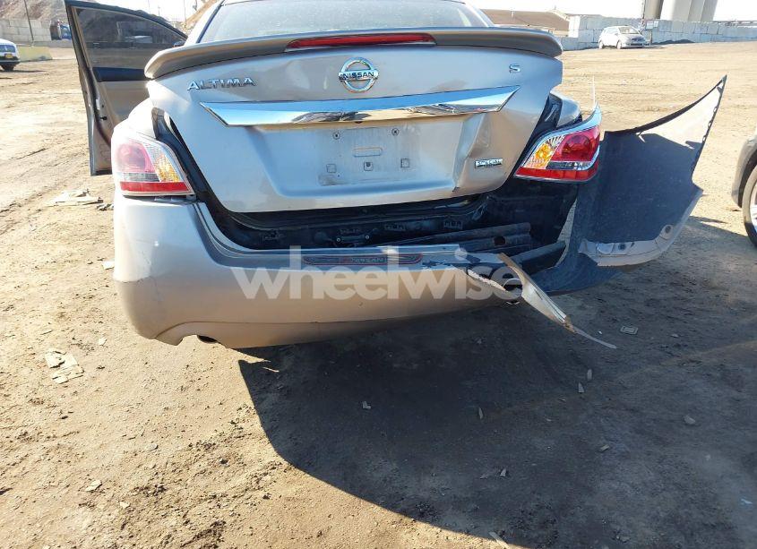 Photo 6 of 2015 Nissan Altima 2.5/2.5 S/2.5 SL/2.5 SV (VIN 1N4AL3AP5FN891333)