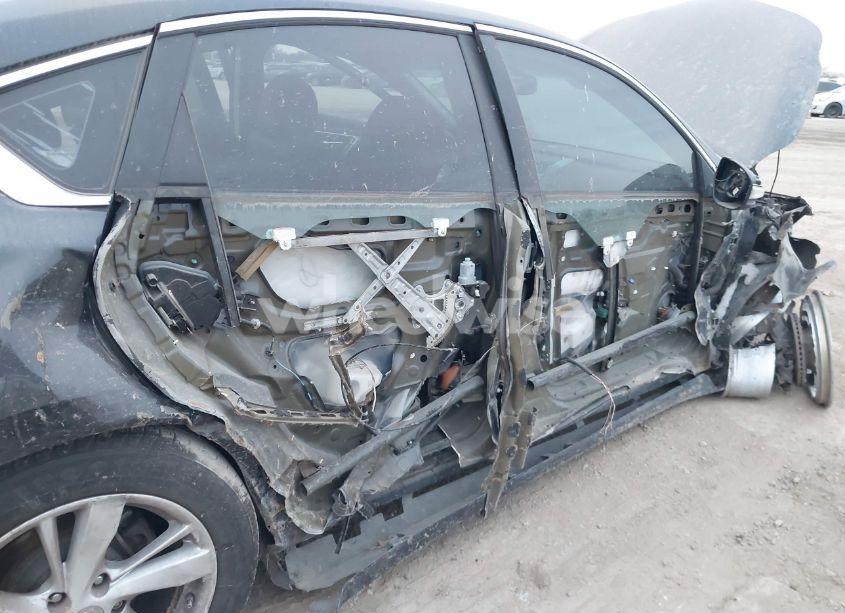 Photo 6 of 2015 Nissan Altima 2.5 SL (VIN 1N4AL3AP5FN897875)