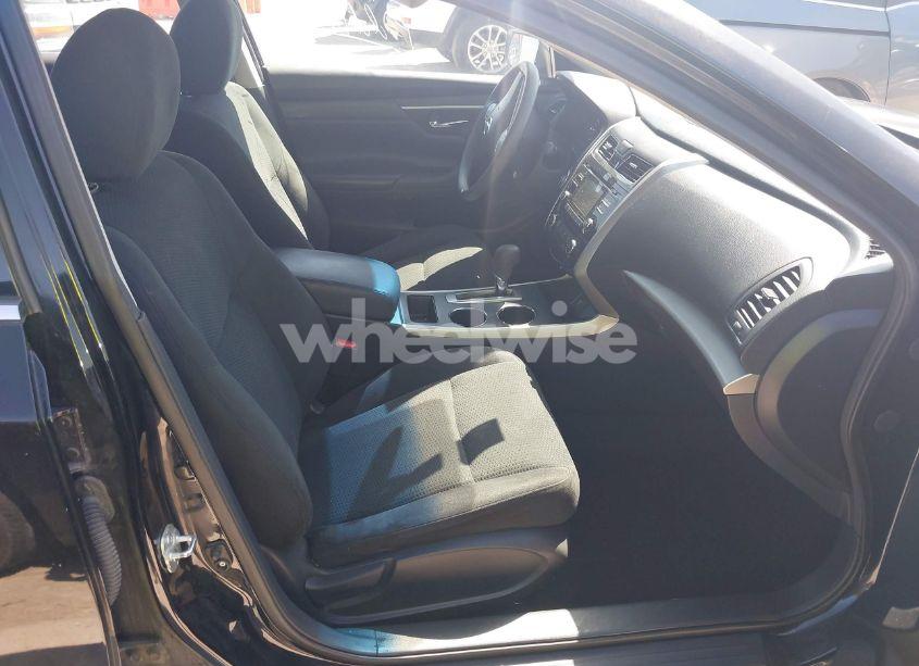 Photo 5 of 2015 Nissan Altima 2.5 S (VIN 1N4AL3AP5FN899917)