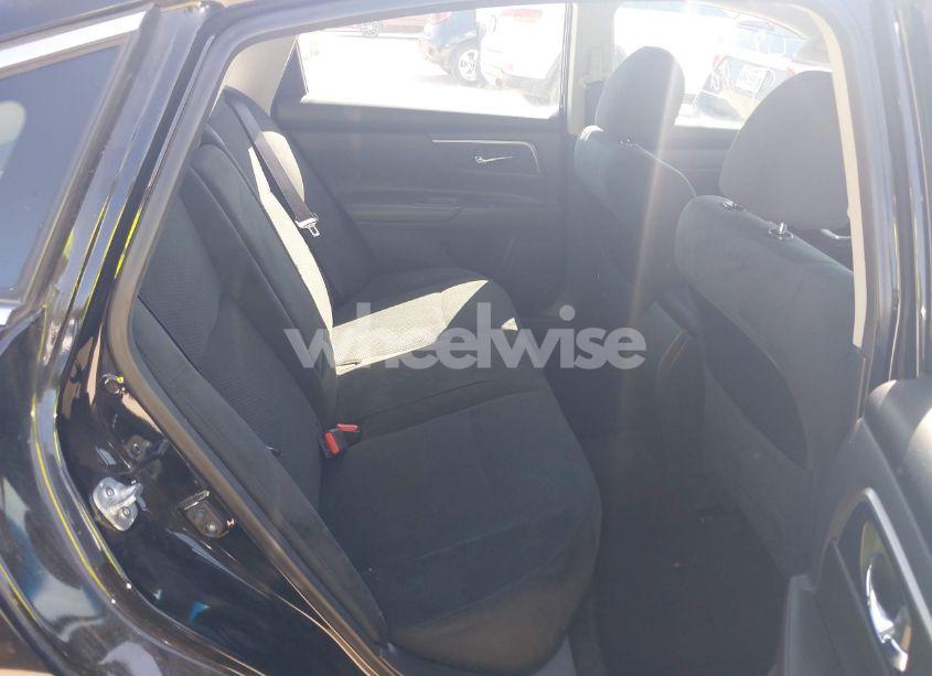 Photo 8 of 2015 Nissan Altima 2.5 S (VIN 1N4AL3AP5FN899917)