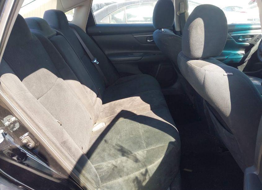 Photo 8 of 2015 Nissan Altima 2.5 S (VIN 1N4AL3AP5FN904484)