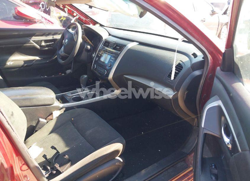 Photo 5 of 2015 Nissan Altima 2.5 S (VIN 1N4AL3AP5FN911662)