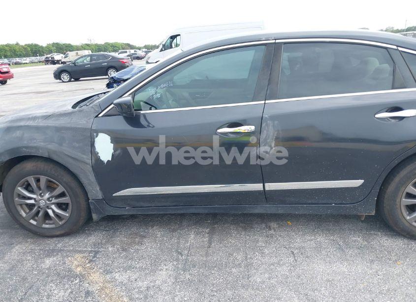 Photo 18 of 2015 Nissan Altima 2.5 S (VIN 1N4AL3AP5FN922337)