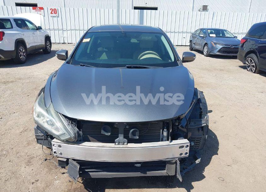 Photo 13 of 2016 Nissan Altima 2.5/2.5 S/2.5 SL/2.5 SR/2.5 SV (VIN 1N4AL3AP5GC121498)