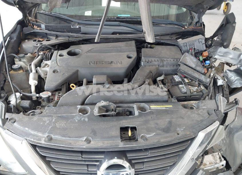 Photo 10 of 2016 Nissan Altima 2.5 SV (VIN 1N4AL3AP5GC121565)