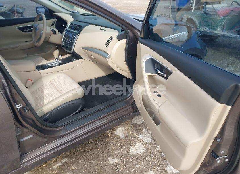 Photo 5 of 2016 Nissan Altima 2.5 S (VIN 1N4AL3AP5GC126037)