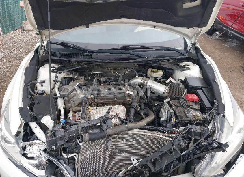 Photo 10 of 2016 Nissan Altima 2.5 SL (VIN 1N4AL3AP5GC137636)