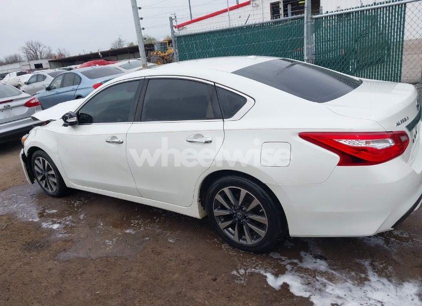 Photo 14 of 2016 Nissan Altima 2.5 SL (VIN 1N4AL3AP5GC137636)
