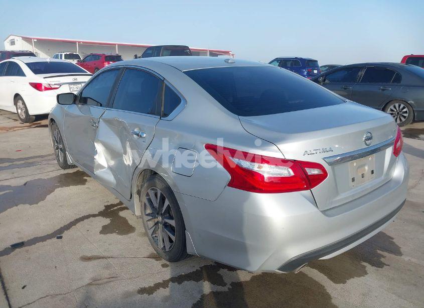 Photo 3 of 2016 Nissan Altima 2.5 SV (VIN 1N4AL3AP5GC144604)