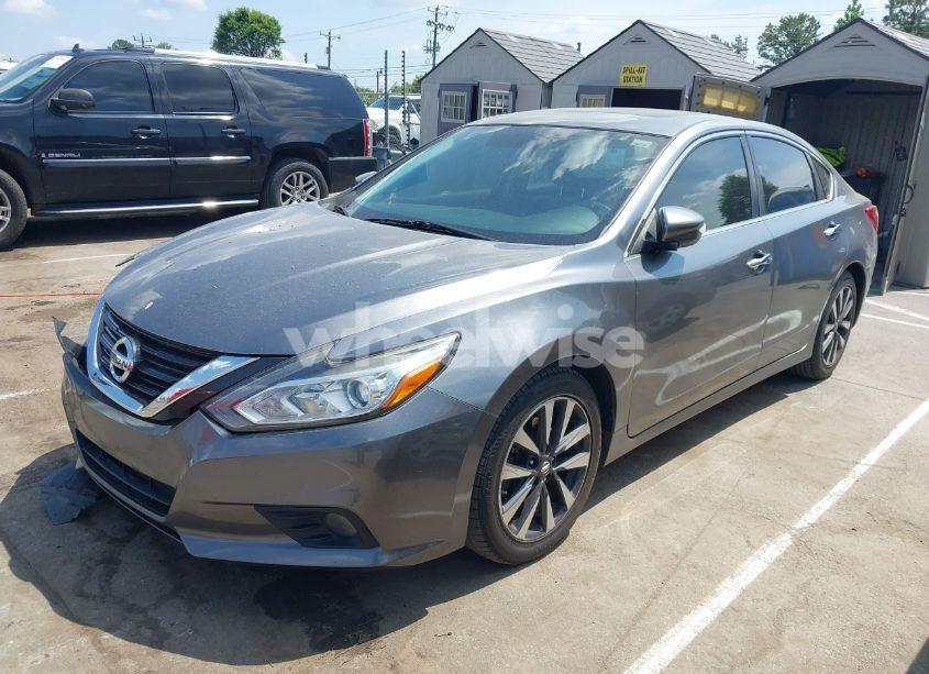 Photo 2 of 2016 Nissan Altima 2.5 SL (VIN 1N4AL3AP5GC160818)