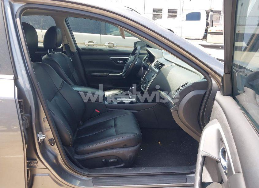 Photo 5 of 2016 Nissan Altima 2.5 SL (VIN 1N4AL3AP5GC160818)