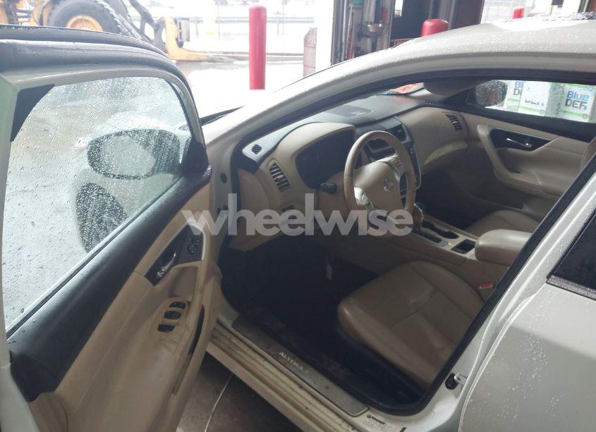 Photo 5 of 2016 Nissan Altima 2.5 SL (VIN 1N4AL3AP5GC166277)