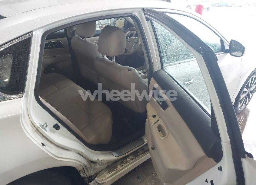 Photo 8 of 2016 Nissan Altima 2.5 SL (VIN 1N4AL3AP5GC166277)