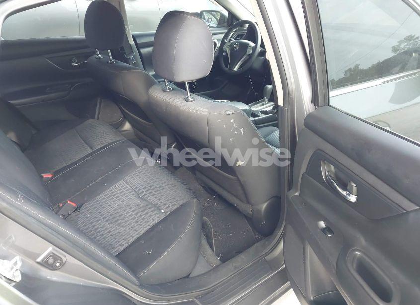 Photo 8 of 2016 Nissan Altima 2.5/2.5 S/2.5 SL/2.5 SR/2.5 SV (VIN 1N4AL3AP5GC167669)