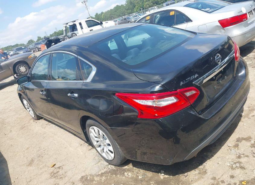 Photo 3 of 2016 Nissan Altima 2.5/2.5 S/2.5 SL/2.5 SR/2.5 SV (VIN 1N4AL3AP5GC192667)