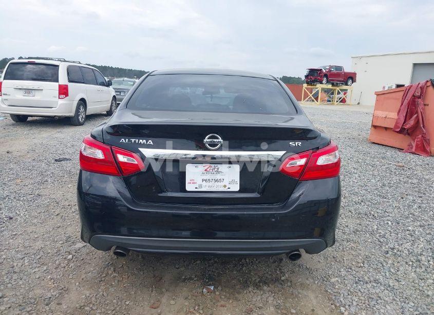 Photo 16 of 2016 Nissan Altima 2.5 SR (VIN 1N4AL3AP5GC200847)