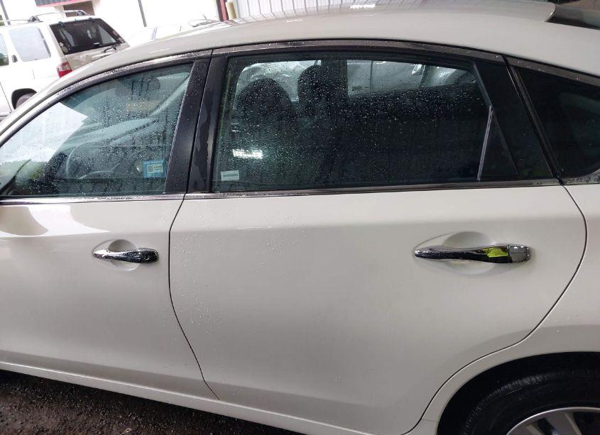 Photo 14 of 2016 Nissan Altima (VIN 1N4AL3AP5GC203456)