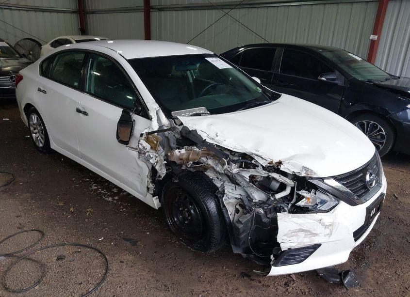 Photo 6 of 2016 Nissan Altima (VIN 1N4AL3AP5GC203456)