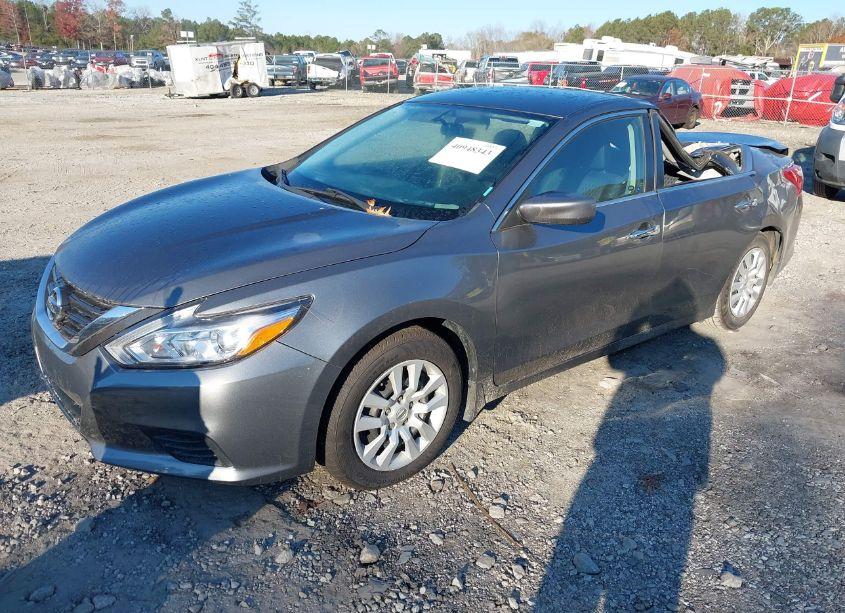 Photo 2 of 2016 Nissan Altima 2.5 S (VIN 1N4AL3AP5GC204252)