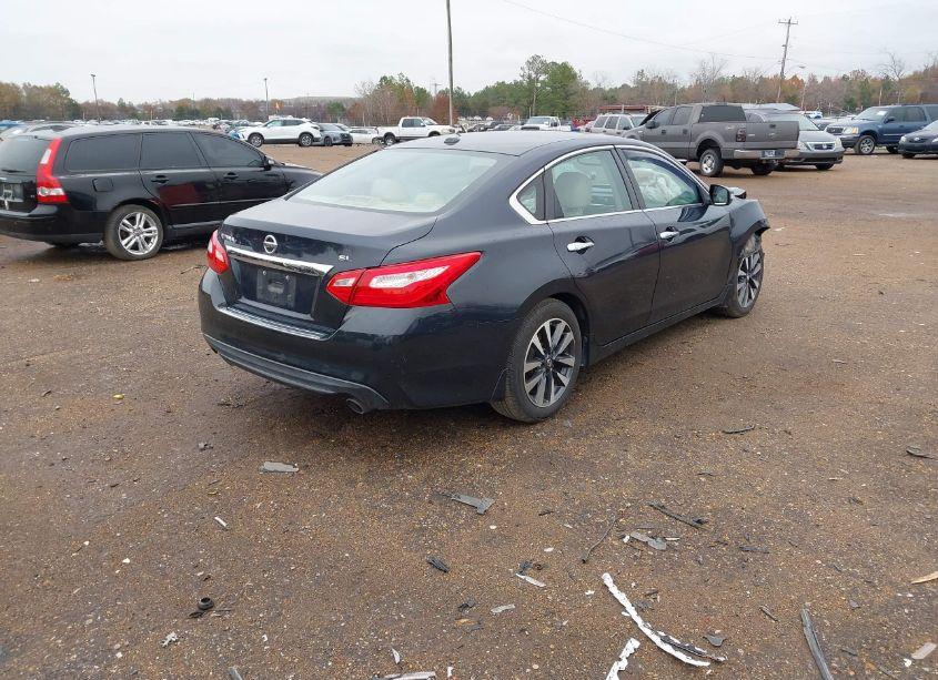 Photo 4 of 2016 Nissan Altima 2.5 SL (VIN 1N4AL3AP5GC208575)