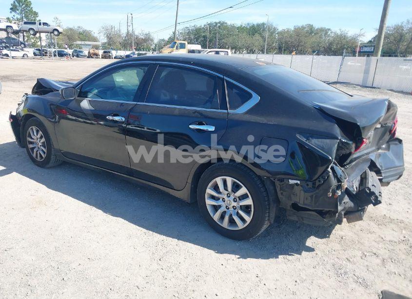 Photo 3 of 2016 Nissan Altima 2.5 (VIN 1N4AL3AP5GC209855)