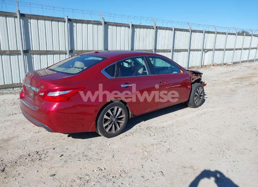 Photo 4 of 2016 Nissan Altima 2.5 SL (VIN 1N4AL3AP5GC212044)