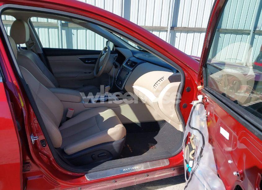 Photo 5 of 2016 Nissan Altima 2.5 SL (VIN 1N4AL3AP5GC212044)