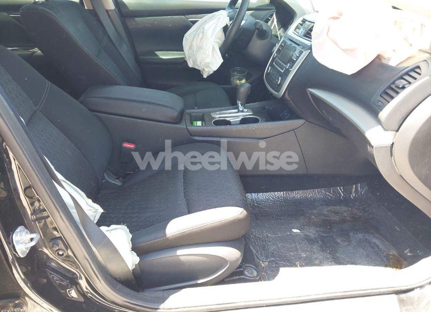 Photo 5 of 2016 Nissan Altima 2.5 S (VIN 1N4AL3AP5GC221052)