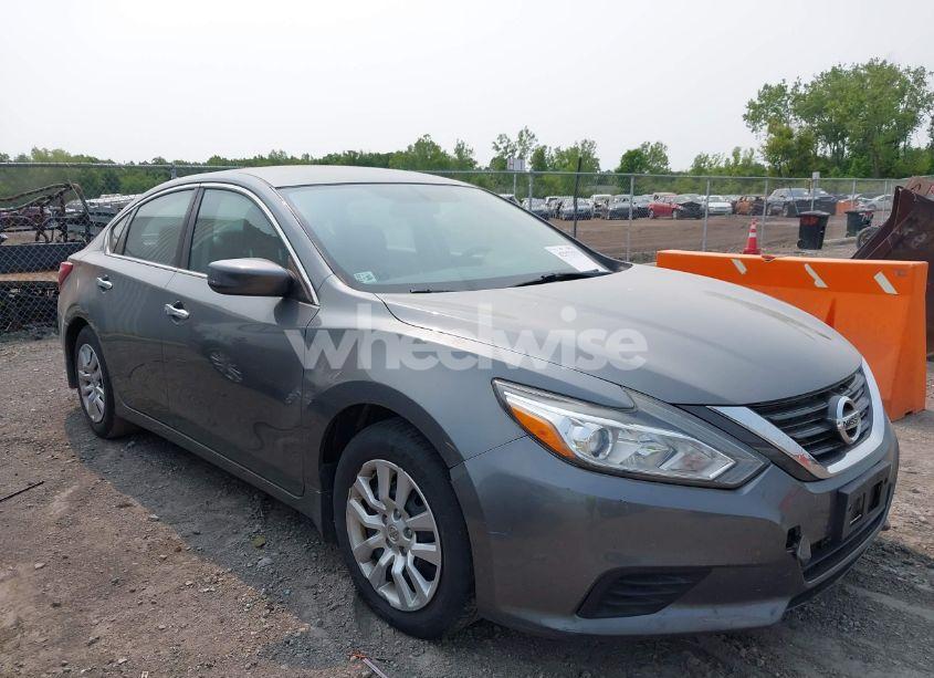2016 Nissan Altima 2.5 S (VIN 1N4AL3AP5GC223755) main photo