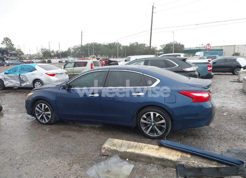 Photo 14 of 2016 Nissan Altima 2.5 SR (VIN 1N4AL3AP5GC229345)