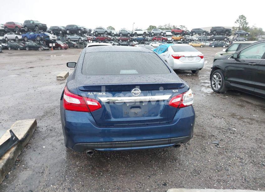 Photo 16 of 2016 Nissan Altima 2.5 SR (VIN 1N4AL3AP5GC229345)