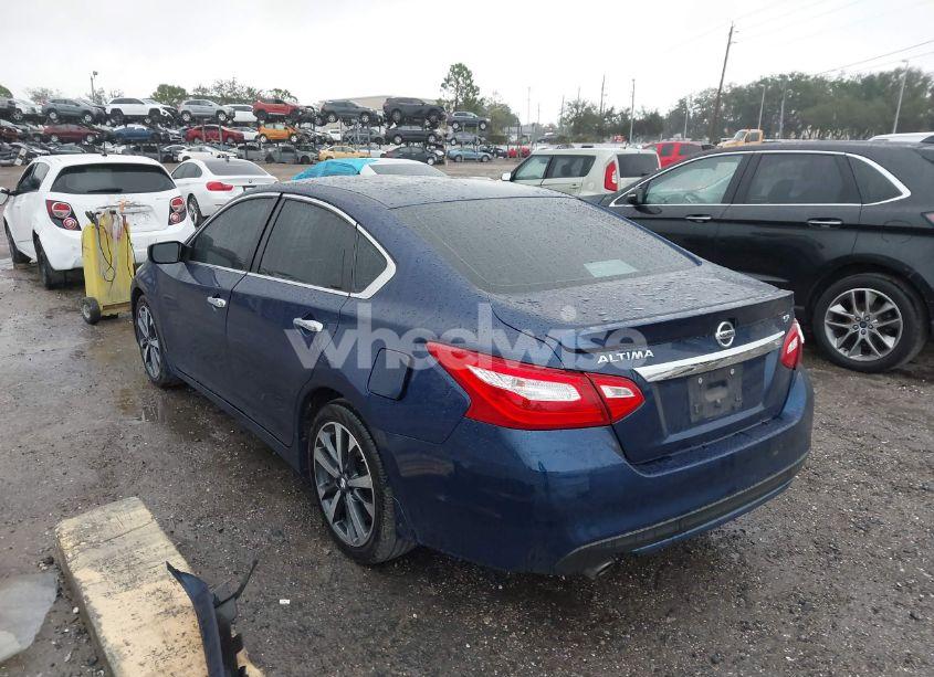 Photo 3 of 2016 Nissan Altima 2.5 SR (VIN 1N4AL3AP5GC229345)