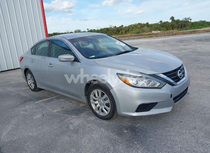 2016 Nissan Altima 2.5/2.5 S/2.5 SL/2.5 SR/2.5 SV (VIN 1N4AL3AP5GC234674) main photo