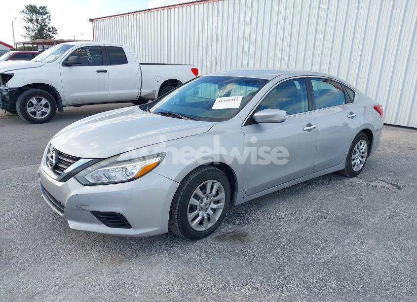 Photo 2 of 2016 Nissan Altima 2.5/2.5 S/2.5 SL/2.5 SR/2.5 SV (VIN 1N4AL3AP5GC234674)
