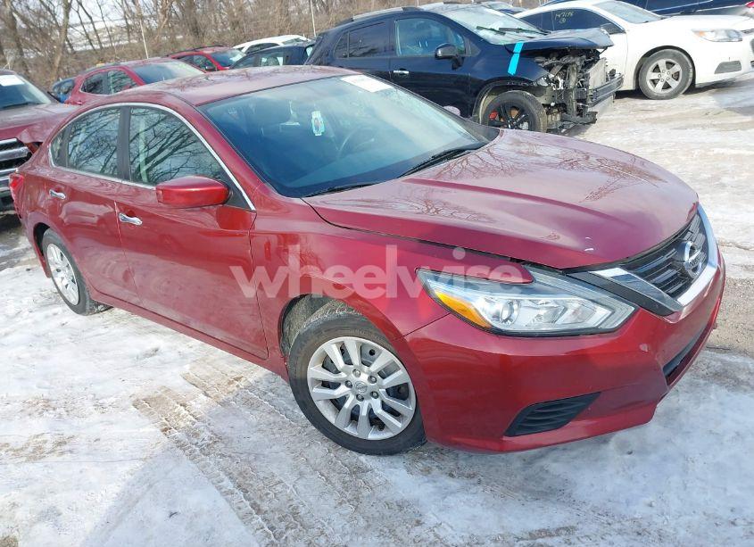 2016 Nissan Altima 2.5 S (VIN 1N4AL3AP5GC245061) main photo