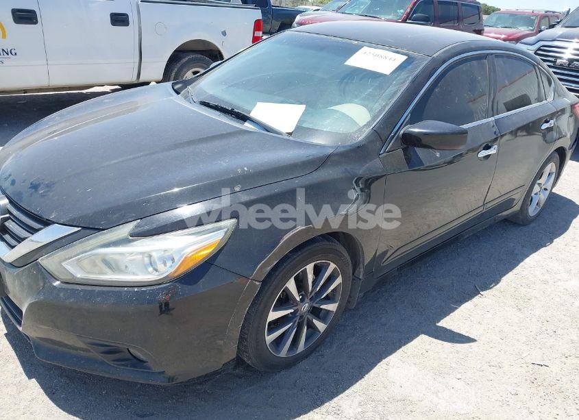 Photo 6 of 2016 Nissan Altima 2.5 SV (VIN 1N4AL3AP5GC245142)
