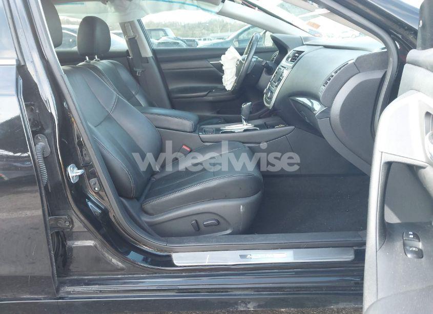 Photo 5 of 2016 Nissan Altima 2.5 SL (VIN 1N4AL3AP5GC245240)