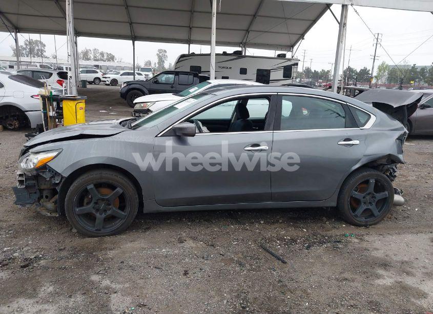 Photo 15 of 2016 Nissan Altima 2.5 S (VIN 1N4AL3AP5GC247702)