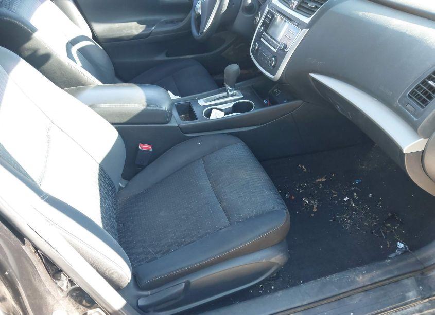 Photo 5 of 2016 Nissan Altima 2.5/2.5 S/2.5 SL/2.5 SR/2.5 SV (VIN 1N4AL3AP5GC251958)