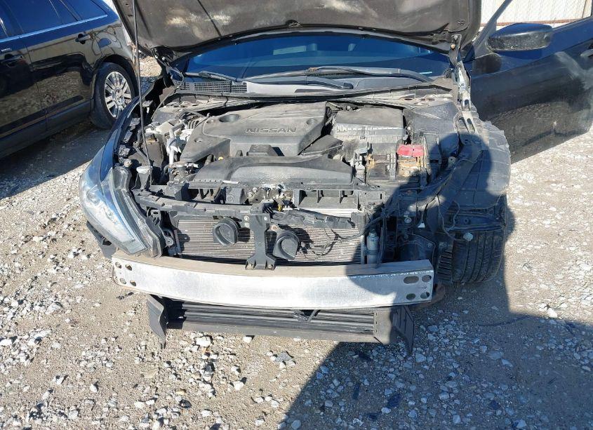 Photo 6 of 2016 Nissan Altima 2.5/2.5 S/2.5 SL/2.5 SR/2.5 SV (VIN 1N4AL3AP5GC251958)