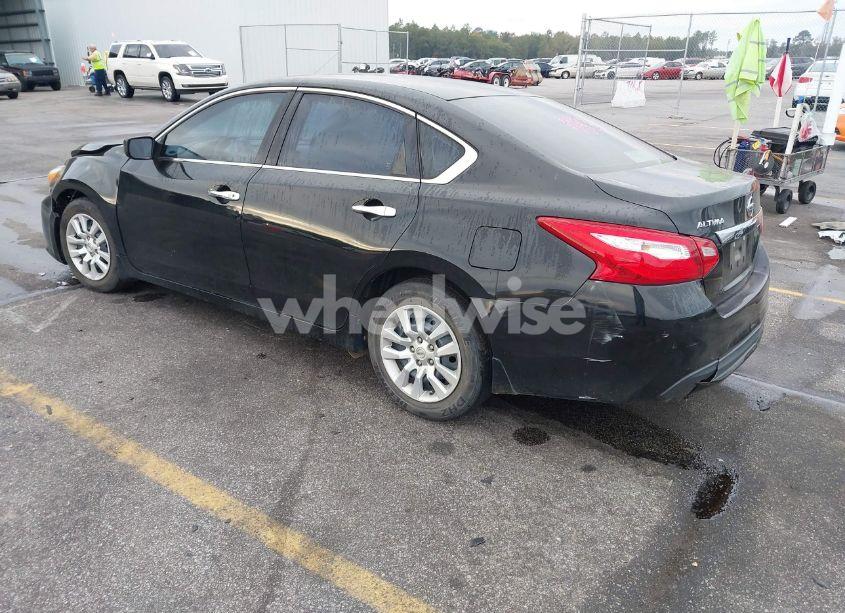 Photo 3 of 2016 Nissan Altima 2.5 S (VIN 1N4AL3AP5GC264287)