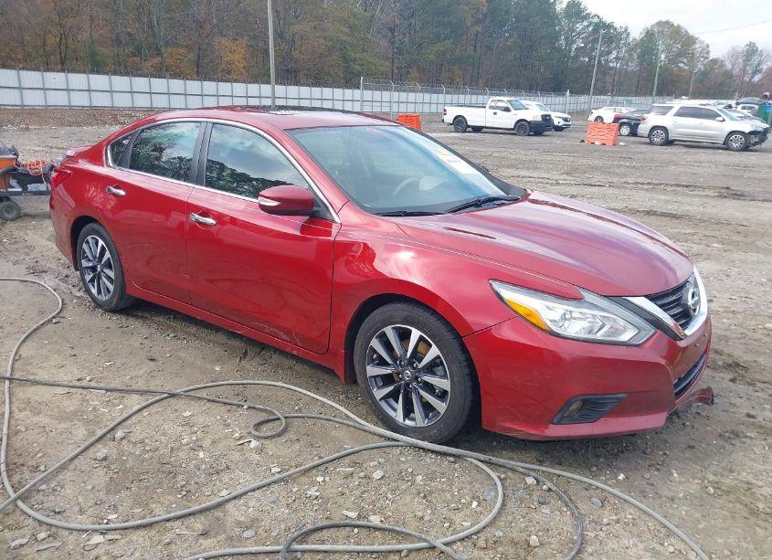 2016 Nissan Altima 2.5 SV (VIN 1N4AL3AP5GC264886) main photo