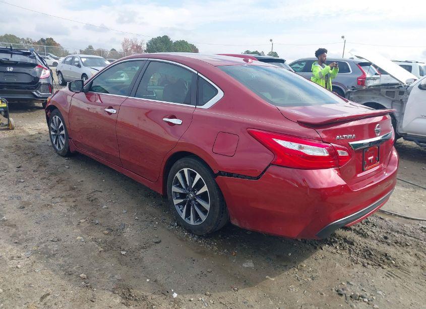 Photo 3 of 2016 Nissan Altima 2.5 SV (VIN 1N4AL3AP5GC264886)