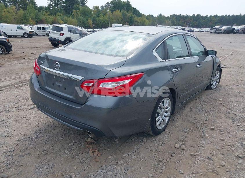 Photo 4 of 2016 Nissan Altima 2.5 S (VIN 1N4AL3AP5GC272468)