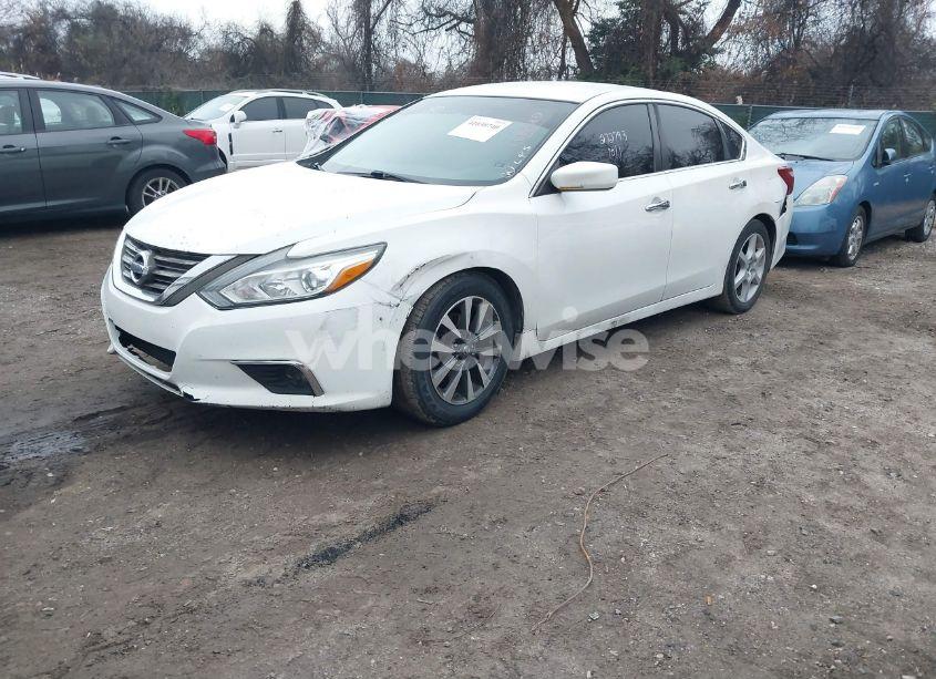 Photo 2 of 2016 Nissan Altima 2.5 SV (VIN 1N4AL3AP5GC272793)