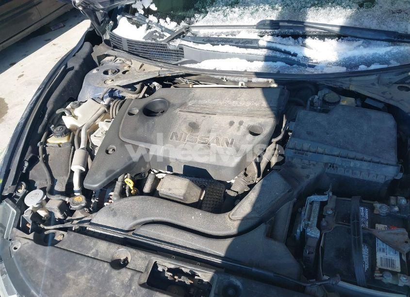 Photo 10 of 2016 Nissan Altima 2.5 SR (VIN 1N4AL3AP5GC280957)