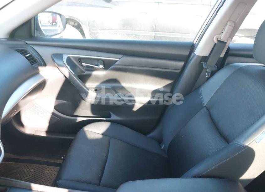 Photo 5 of 2016 Nissan Altima 2.5 SR (VIN 1N4AL3AP5GC285415)