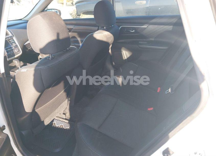 Photo 8 of 2016 Nissan Altima 2.5 SR (VIN 1N4AL3AP5GC285415)