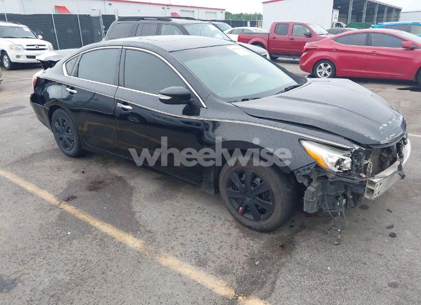 2016 Nissan Altima 2.5 SV (VIN 1N4AL3AP5GC289383) main photo